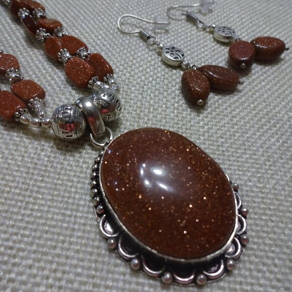 Beautiful GOLD SUNSTONE Sterling 925 Matching Necklace & Dangle Earrings #491C - Picture 1 of 4